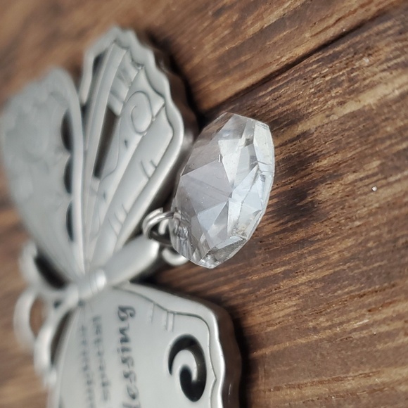 Pendant monarch butterfly a granddaughter is a special blessing prism crystal - Picture 3 of 4